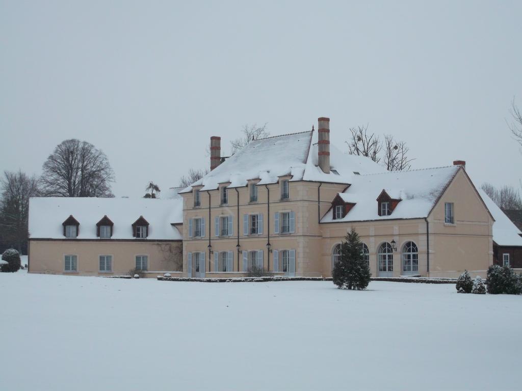 Hotel Domaine De L'Orangerie Bonnat Exterior photo